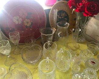 a bunch of things losing their invisibility super power