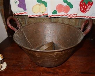 Antique Copper Wash Bucket with Copper Laddle