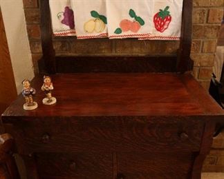 Antique Oak Washstand - 4 Drawer