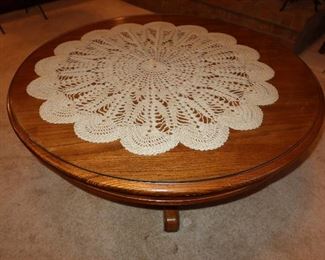 Round Oak Coffee Table