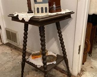 spindle legged table