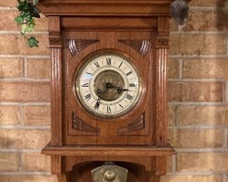 chiming wall clock
