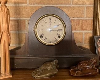 vintage mantle clock
