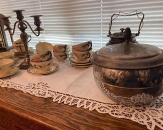 Franciscan tea set