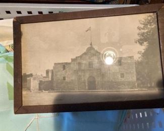 Old photo of the Alamo
