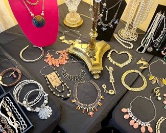 Costume jewelry 