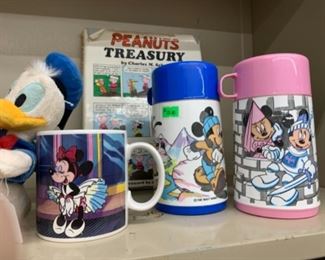 DISNEY COLLECTIBLES 