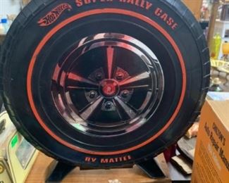 HOT WHEELS CASE