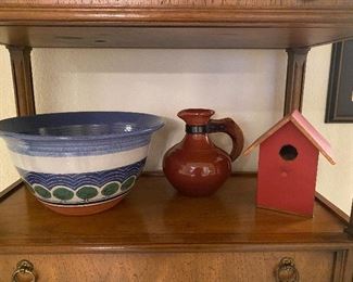 Pottery bowl & Franciscan pitcher