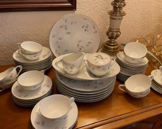 Sango Bouqet MCM China Set