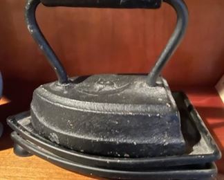 Vintage Cast Iron Flat Iron
