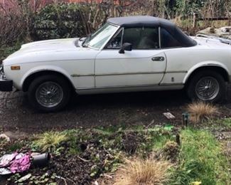 1980 Fiat 2000 2 Door Convertible 85.5 K Miles VIN: 124CS000172673 