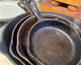 Vintage National Wagner Ware Sidney Cast Iron Skillets