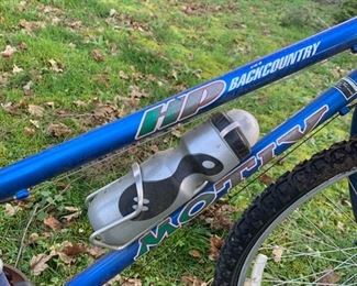 Shimano MOTIV HP Backcountry 18 speed Mountain Bicycle - Blue