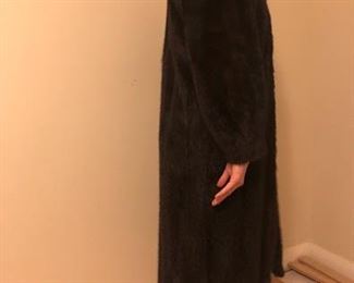 $200 mink fur coat 