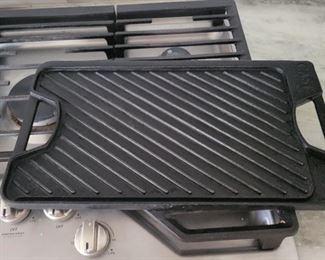 $15 cast griddle and grill 