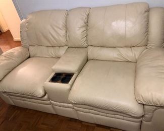 The loveseat white sofa sofamart 