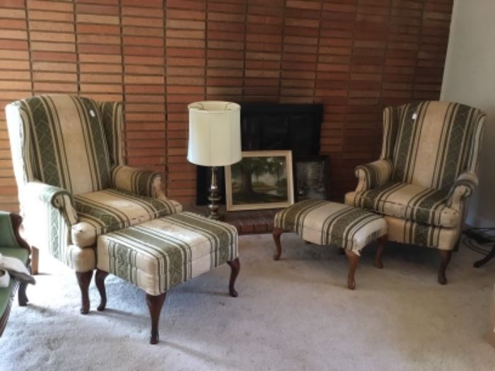 2 chairs and 2 ottomans $75