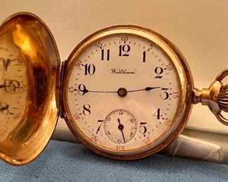 14k Waitham ladies pocket watch 