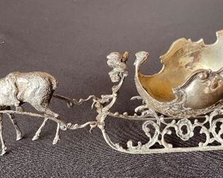 Wonderful Reindeer and Sleigh 