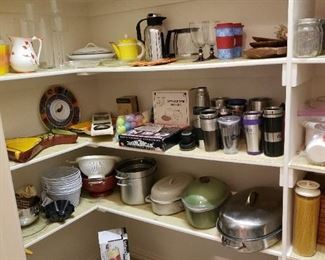 very full kitchen