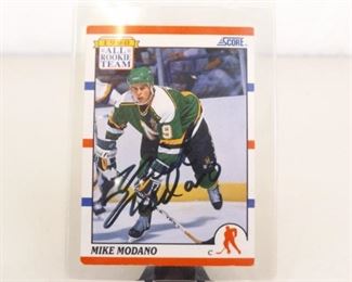 AUTOGRAPHED 1990 Score North Stars Mike Modano All Rookie Team Hockey Card 
