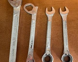 4 Heavy Duty Multi Wrench Set 23-32 9-14 15-22 Plus 2 Chrome Vanadium
