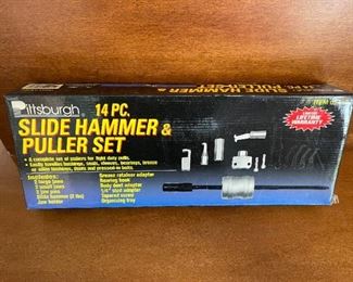 Like New in Box Pittsburgh 14 Piece Slide Hammer & Puller Set