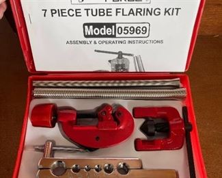 NEW 7 Piece Tube Flaring Kit Model 05969 Central Forge Instructions & Case Included