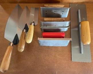 NEW 7 Masonry Brick Trowels Standard V Notched Margin Finishing Seam Edge Trowels with Wooden Handles