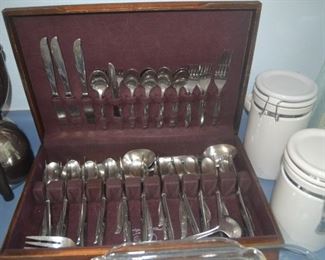 FLATWARE