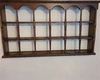 Trinket display shelf with plate rails, 36x20x5