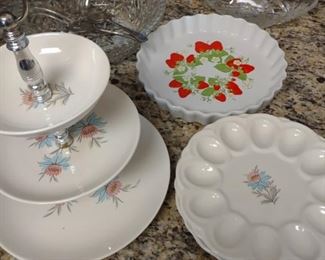 3 Tier Serving Plates with 2 matching Egg Lates