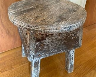 Primitive Stool