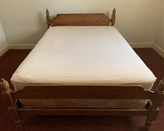 Set of 2 Matching Full Size Beds - 2 of 2