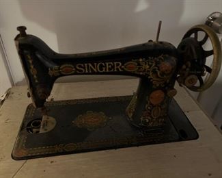 Singer Sewing Machine