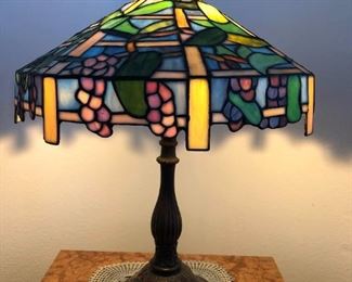 Grape Arbor Tiffany Table Lamp
