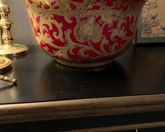 Chinoiserie red & gold bowl