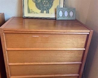 FiveDrawer Chest And Art
