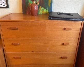 Five Drawer Dresser And Decor