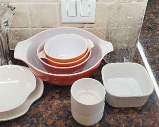 Pyrex Bowls And More