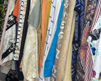 Name Brand Clothes Anne Klein, Limited, Cold Creek, Macys, Neiman Marcus and others