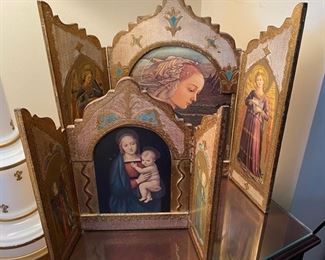 Florentine Modanna triptychs