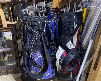 Men's and boy's golf clubs