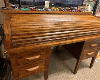 Antique roll top desk. It’s absolutely stunning in person 