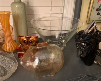 Mid century chip / party bowl, antique travel iron, piggy bank, owl