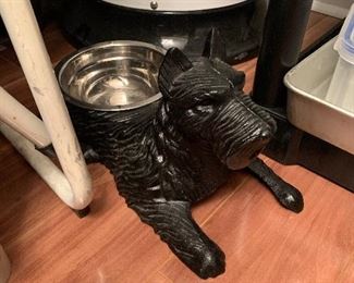 Scotch terrier dog dish