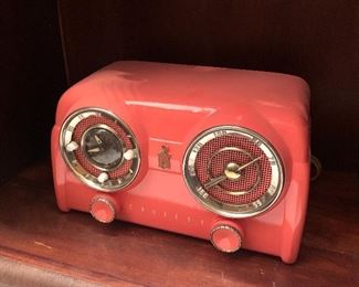Custom Crosley radio