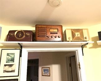 Tube radios