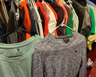 Multitude of men’s clothing, mainly small and medium